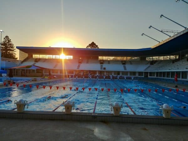 Beatty Park Leisure Centre - hier traint openwaterzwemmer Lars Bottelier tijdens zijn trainingsstage in Australie - Perth in 2019. In deze zwem blog series kan je hem volgen in zijn avonturen.