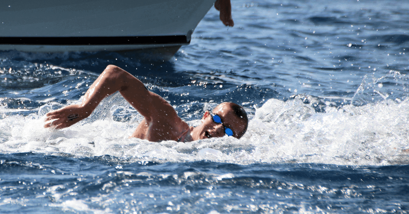 Lars Bottelier gaat deelnemen aan zijn eerste Europese Kampioenschap in Budapest, Hongarije - op weg naar de Olympische Spelen van Parijs in het openwaterzwemmen